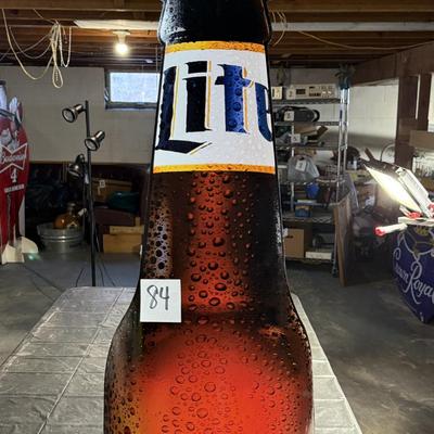 84-Curved Metal Beer Bottle Display
