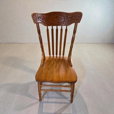 Vintage Drop Leaf Dining Table, Removable Leaf, And Six Press Back Chairs