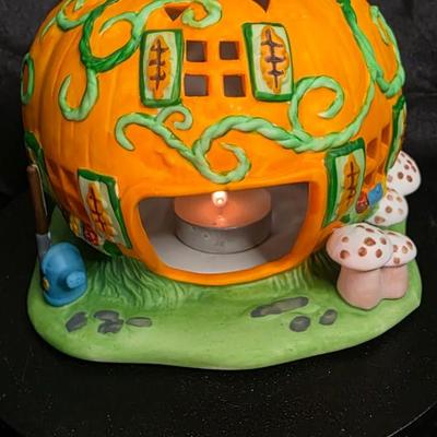 PartyLite “Pumpkin Patch Cottage” Ceramic Tealight Holder – Retired Collectible Autumn Pumpkin House with Original Box