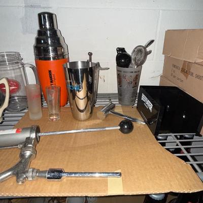 109- Misc Bar Lot