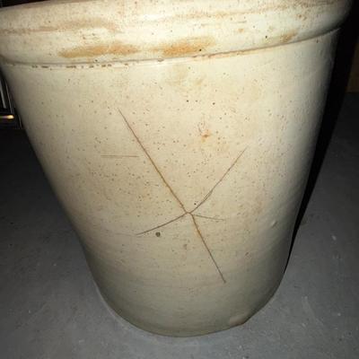 114-5 Gallon Redwing Crock