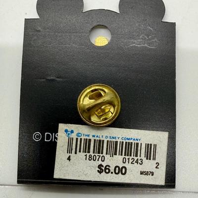 Sale Photo Thumbnail #518: Cinderella Dancing is a Limited Edition (LE) 2500 pin in the Cinderella Musical Boxed Set 5-pin set from the Disney's Electrical Parade pin series. It was originally released on January 6th, 2002 and was available from Disneyland Resort.