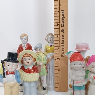 LOT 127: Set of (25) Japan Porcelain Miniature Figurines