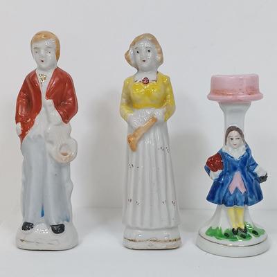 LOT 127: Set of (25) Japan Porcelain Miniature Figurines