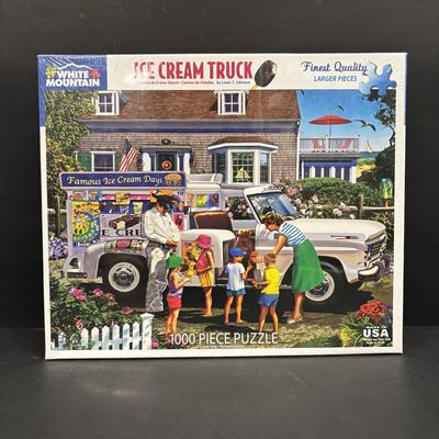 LOT 134: Vintage1959 & 1960 Corvette Models & 2 Unopened Puzzled: Elvis Pressley & Ice Cream Days