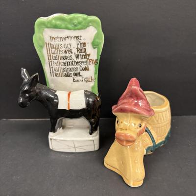 LOT 138: Vintage Japan Lusterware Porcelain Figural Wall Pockets & More