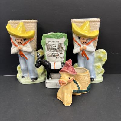 LOT 138: Vintage Japan Lusterware Porcelain Figural Wall Pockets & More