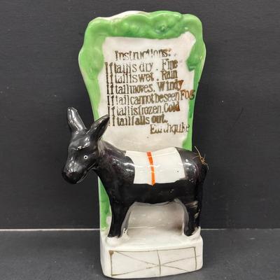 LOT 138: Vintage Japan Lusterware Porcelain Figural Wall Pockets & More