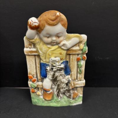 LOT 140: Vintage Japan Porcelain/Ceramic Wall Pockets: Rooster, Cuckoo Clock, Boy w/Puppy & Boy w/Bird