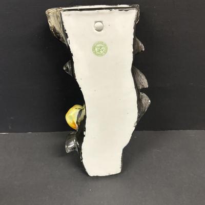 LOT 142: Vintage Floral Japan Lusterware Porcelain Figural Wall Pockets