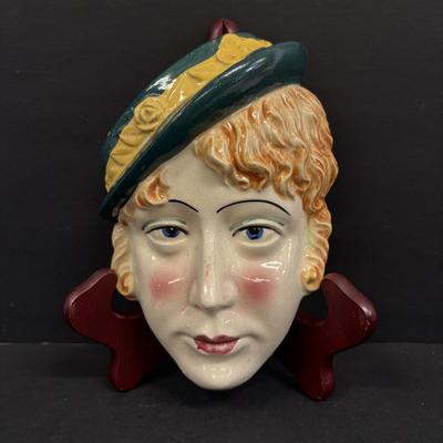 LOT 145: Vintage Art Deco Lady Wall Pockets along with a Vintage Floral Wall Pocket