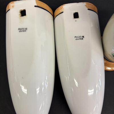 LOT 146: Vintage Japan Lusterware Wall Pockets, Creamer/Sugar Set, Fish/Bird Ashtrays and More