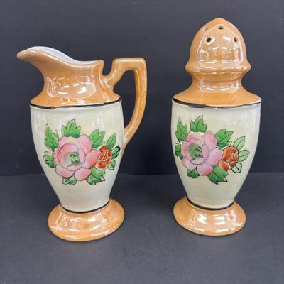 LOT 146: Vintage Japan Lusterware Wall Pockets, Creamer/Sugar Set, Fish/Bird Ashtrays and More