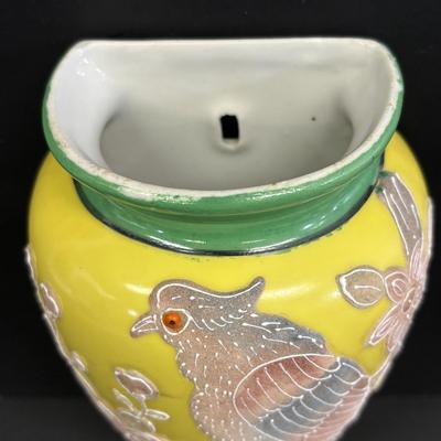 LOT 147: Vintage Moriage Bird Wall Pocket & Hand-Painted Figural Wall Pockets
