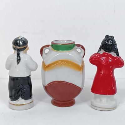 LOT 152: Vintage Japan Enameled and Handpainted Porcelain Figurines Set of (17)