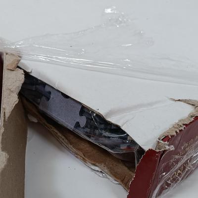 LOT 154: Set of (9) Puzzles - 3D Globe Puzzle with 1000 Pc and 500 Pc Puzzles