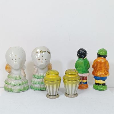 LOT 158: Set of (13) Vintage Porcelain Salt and Pepper Shakers
