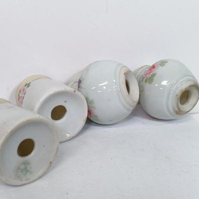 LOT 158: Set of (13) Vintage Porcelain Salt and Pepper Shakers