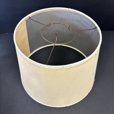 LOT 167: Vintage Aladdin Caboose Kerosene Mantle Lamp