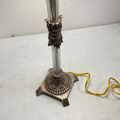 748 Glass / Silver Tone Metal Decorative Candlestick Lamp