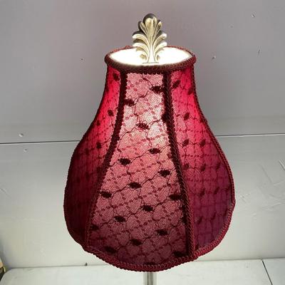 748 Glass / Silver Tone Metal Decorative Candlestick Lamp