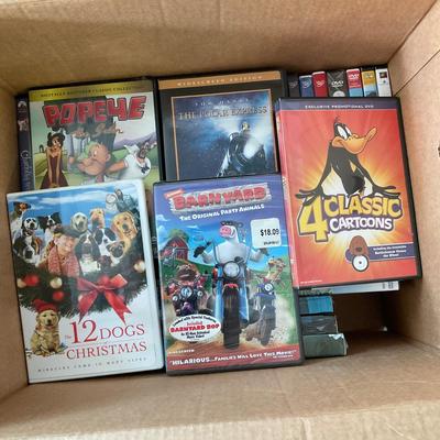 852 Lot of Children's DVDs