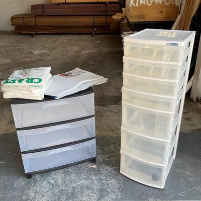 863 Two Plastic Drawer Storage Units