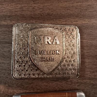 NRA 2 MILLION CLUB BELT BUCKLE AND A POCKET KNIFE