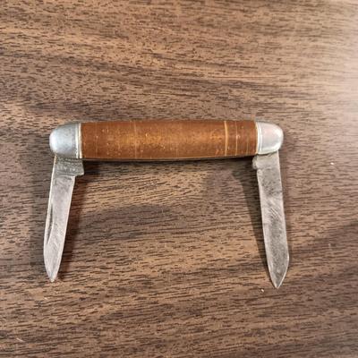 NRA 2 MILLION CLUB BELT BUCKLE AND A POCKET KNIFE