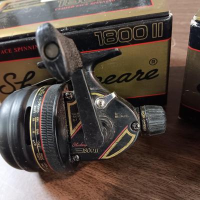2 SHAKESPEARE 1800 II FISHING REELS WITH BOXES
