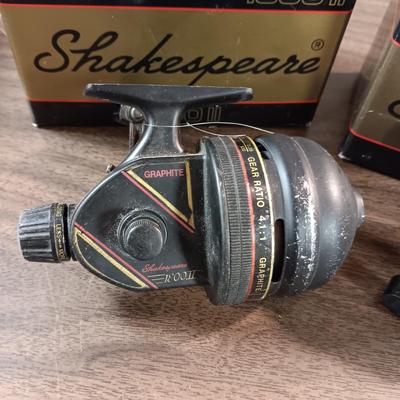 2 SHAKESPEARE 1800 II FISHING REELS WITH BOXES