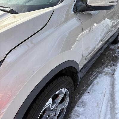 2018 HONDA CR-V EX - 30,000 miles AWD