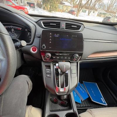 2018 HONDA CR-V EX - 30,000 miles AWD