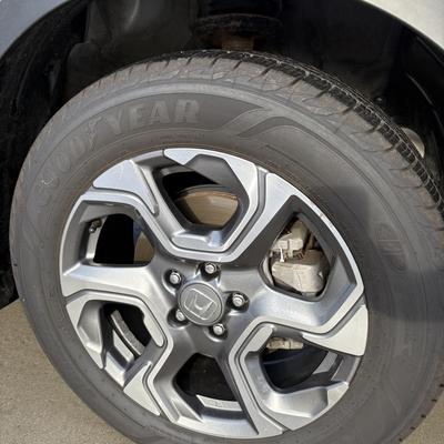 2018 HONDA CR-V EX - 30,000 miles AWD