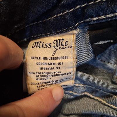 Sale Photo Thumbnail #154