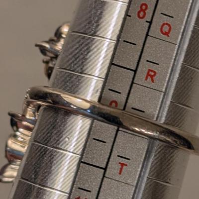 D'joy 925 sterling silver ring size 9