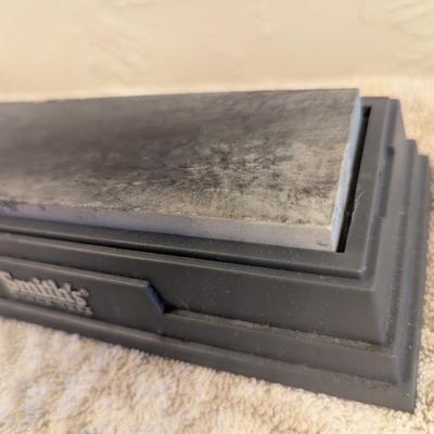 Smiths Knife sharpening stone