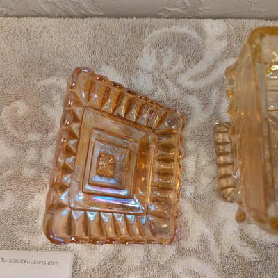 Jeannette Glass wedding box or wedding cake box saure pedestal candy dish in marigold carnival glass