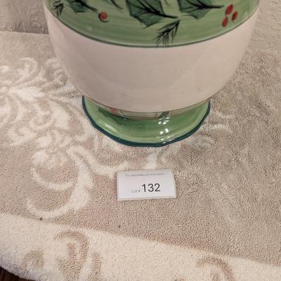 Pfaltzgraff Merriweather Christmas cookie jar or canister.