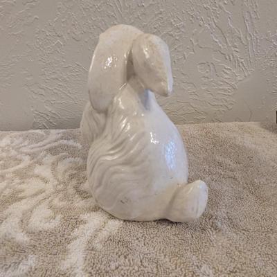 Ceramic bunny rabbit