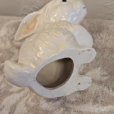 Ceramic bunny rabbit