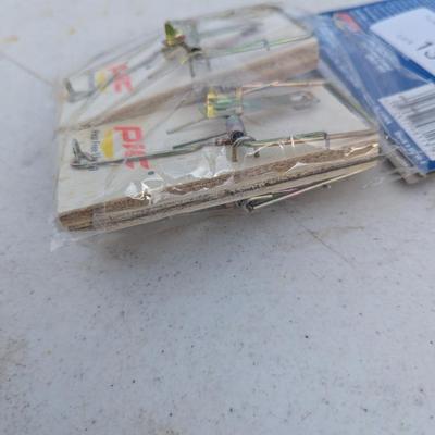 4-pack of Pic Wood Mouse Traps.