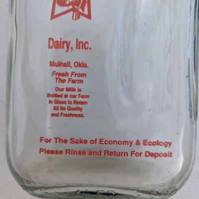vintage Star Dairy glass milk bottle from Mulhall, Oklahoma