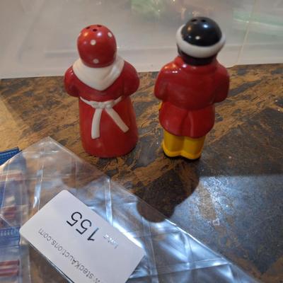Aunt Jemima and Uncle Moses Salt and pepper shaker set