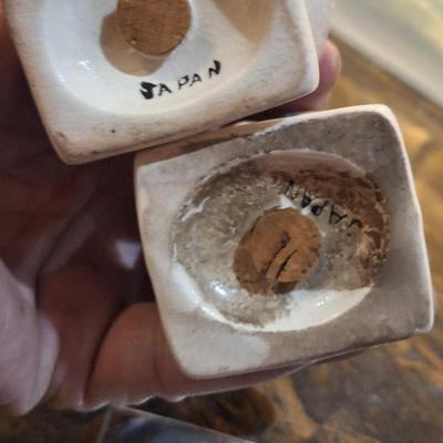 intage ceramic "Turnabout" salt and pepper shakers, likely made in Japan in the 1940s or 1950s.