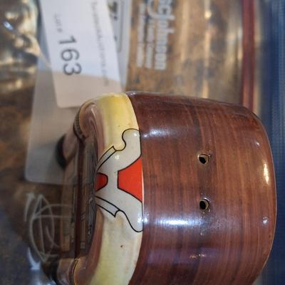 ceramic jukebox salt and pepper shakers.