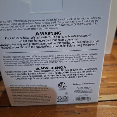 Mainstays 18 Watt Electric Stripe Decal Ceramic Wax Warmer.