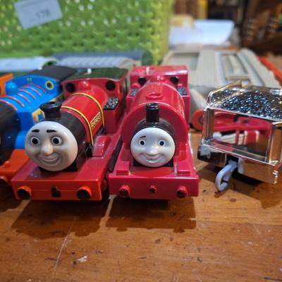 lot of Thomas and Friends trackmaster tracks, and train pieces