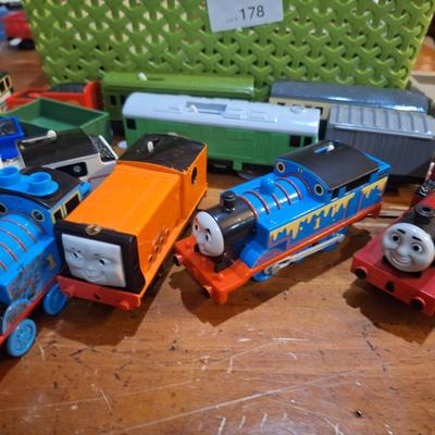 lot of Thomas and Friends trackmaster tracks, and train pieces