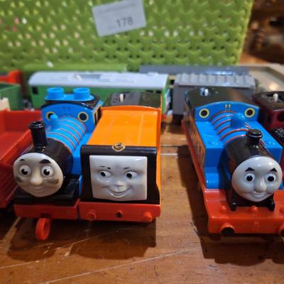 lot of Thomas and Friends trackmaster tracks, and train pieces